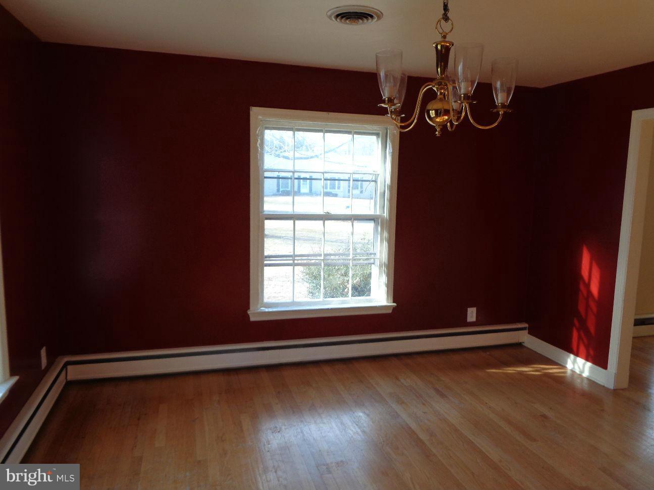 211 Ferndale Road Aberdeen, MD 21001 - Photo 7 of 29 Dining Room