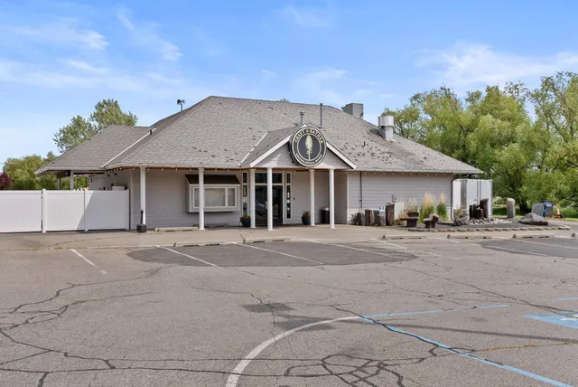 $449,995 | 3928 South Keller Lane, Spokane, WA 99206