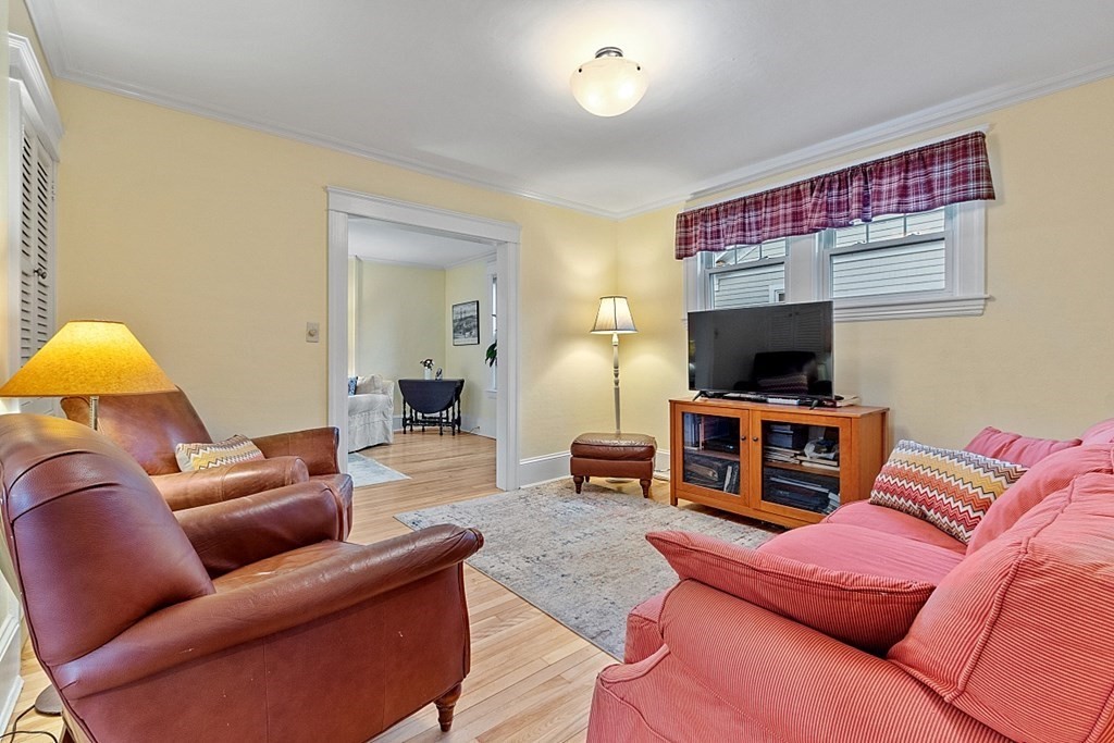 31 Barnard Road Worcester, MA 01605 - Photo 14 of 36