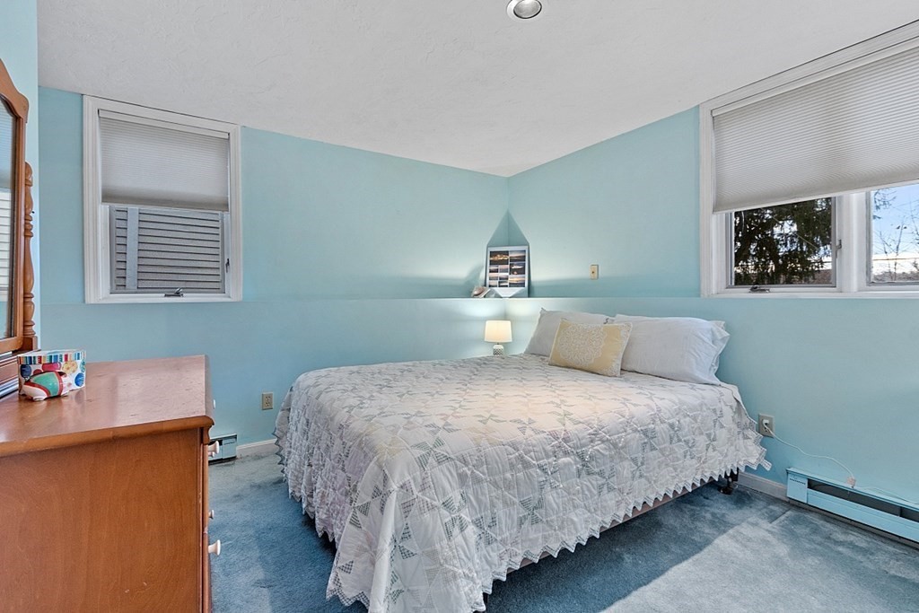 31 Barnard Road Worcester, MA 01605 - Photo 22 of 36