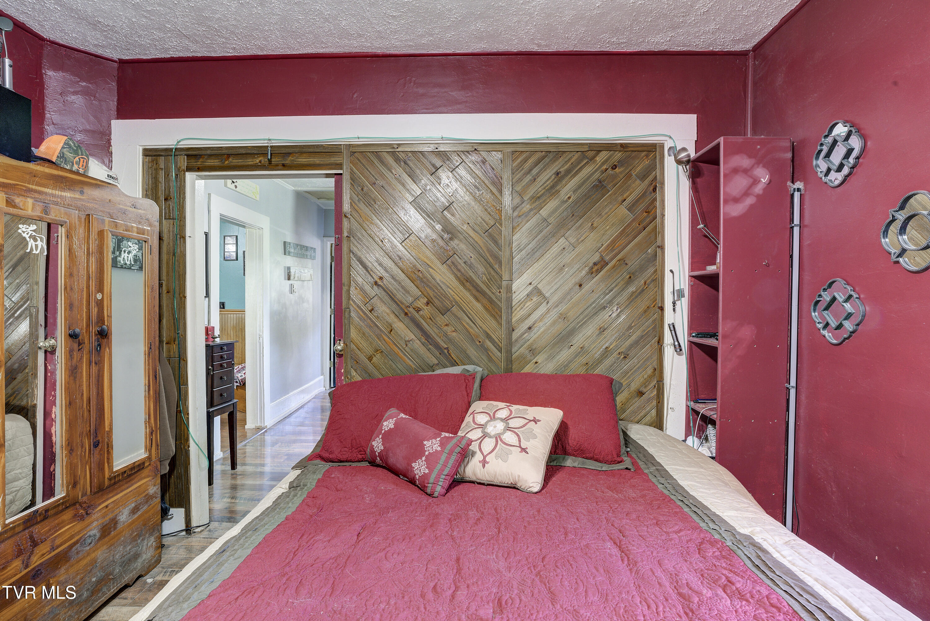 340 North Mohawk Drive Erwin, TN 37650 - Photo 15 of 28 Mohwak-7