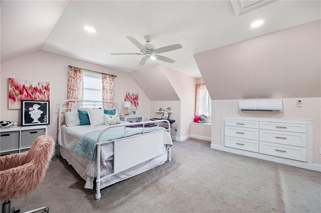 7093 Vaughn Road Woodstock, GA 30188 - Photo 45 of 86