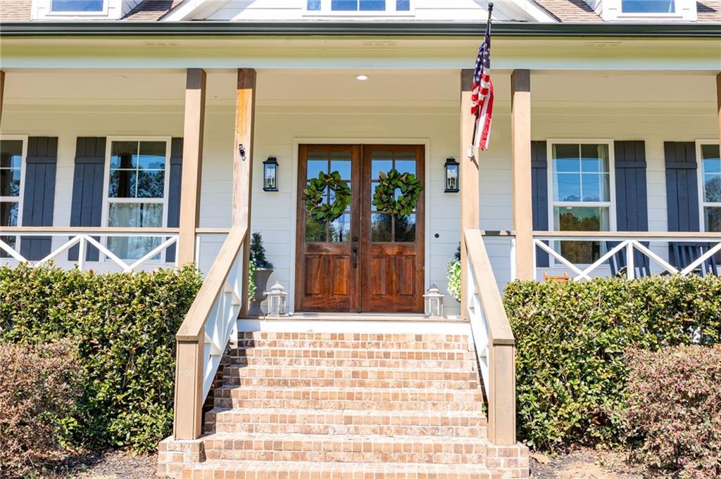 7093 Vaughn Road Woodstock, GA 30188 - Photo 6 of 86