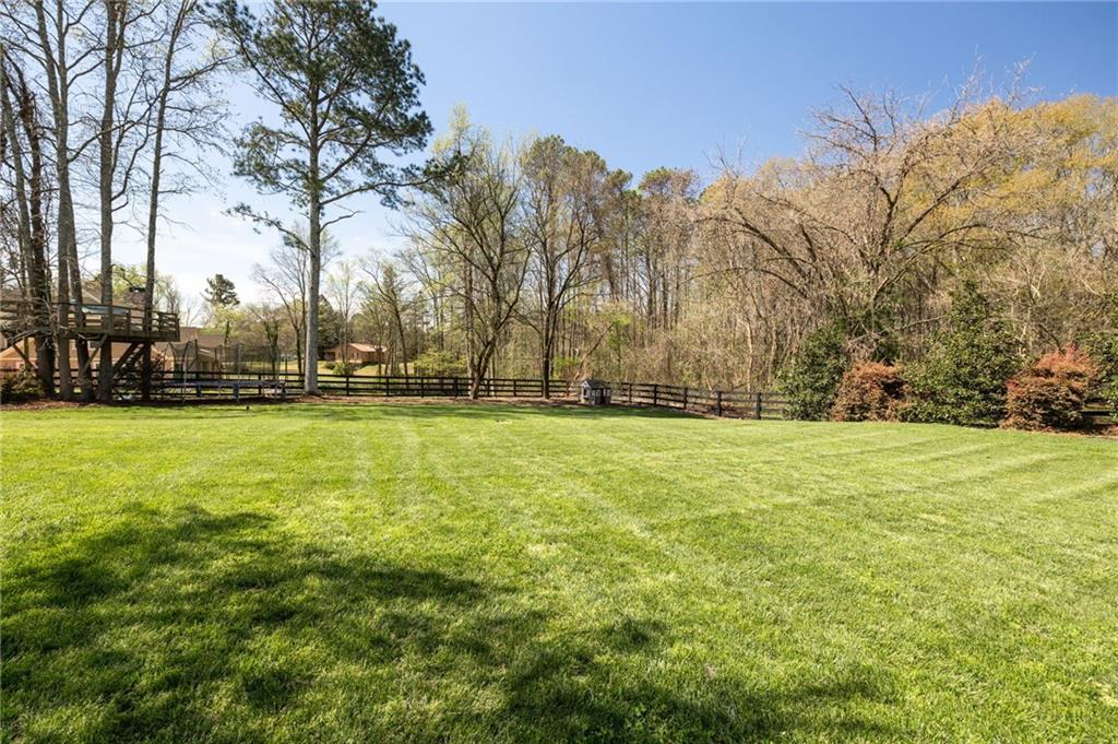 7093 Vaughn Road Woodstock, GA 30188 - Photo 68 of 86