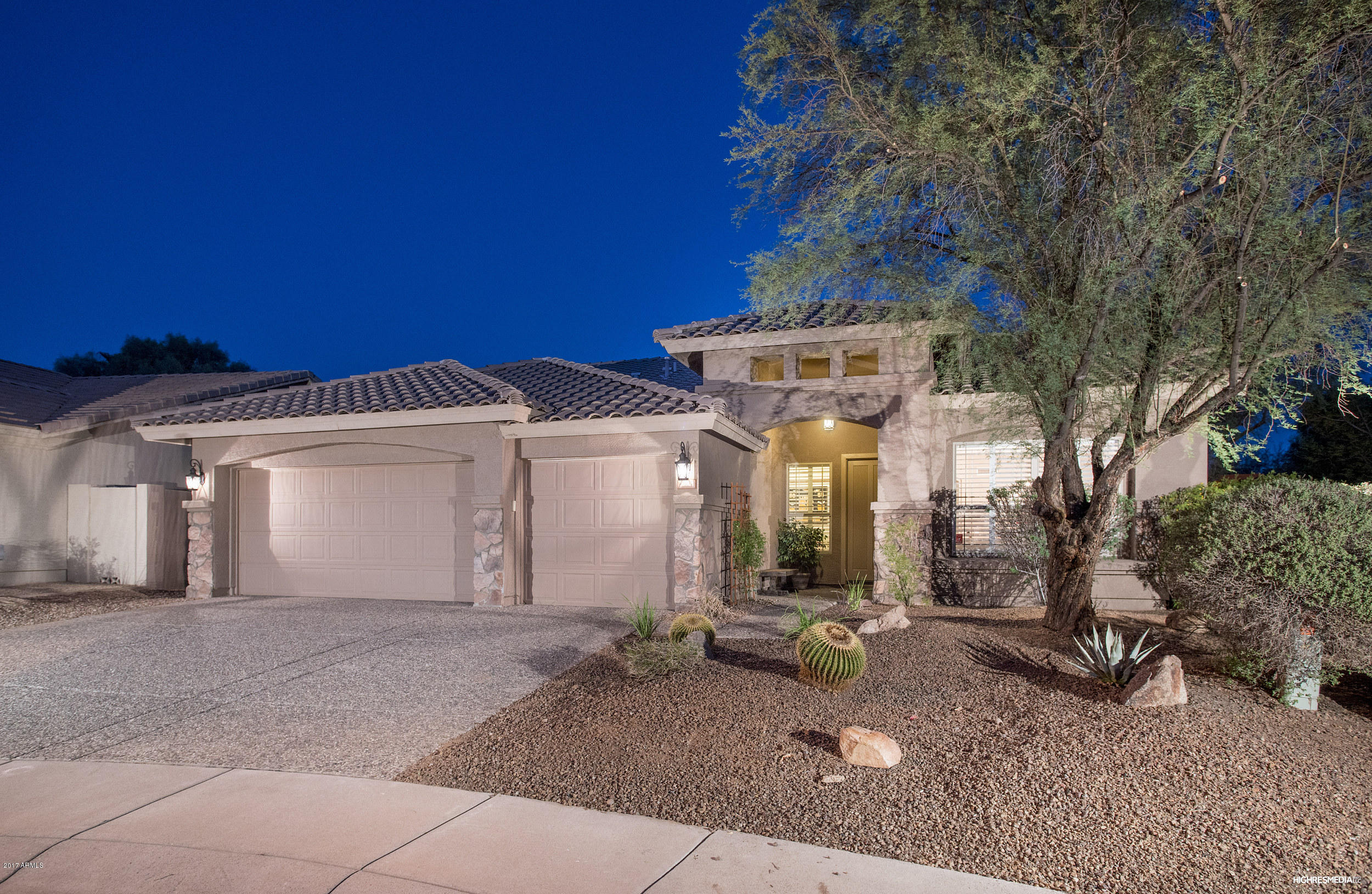 26203 North 44th Place Phoenix, AZ 85050 - Photo 1 of 32 Welcome Home