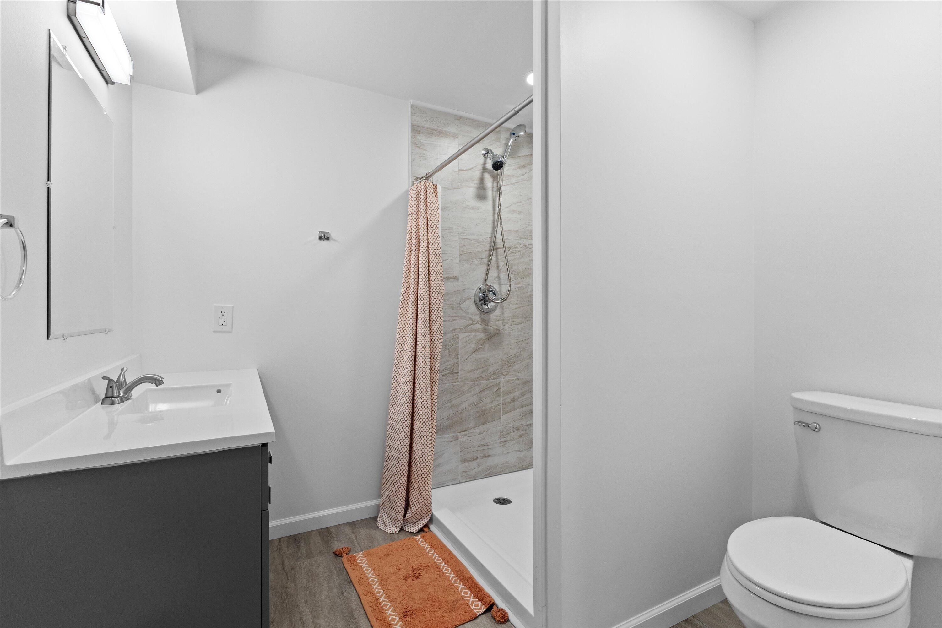 3025 S Road Lyons, WI 53147 - Photo 35 of 47 3rd Full Bath