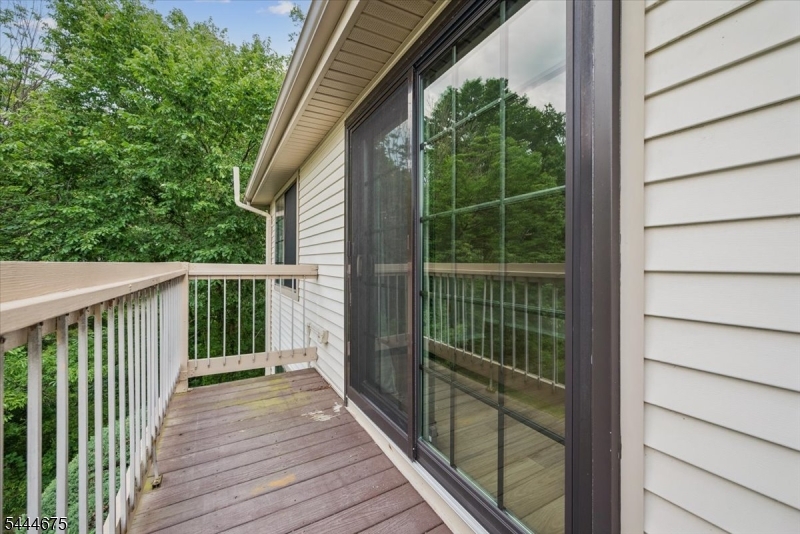 2902 Hemlock Place Bernards, NJ 07920 - Photo 15 of 41