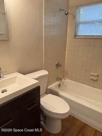 $1,100 | 230 South Robbins Avenue, Titusville, FL 32796