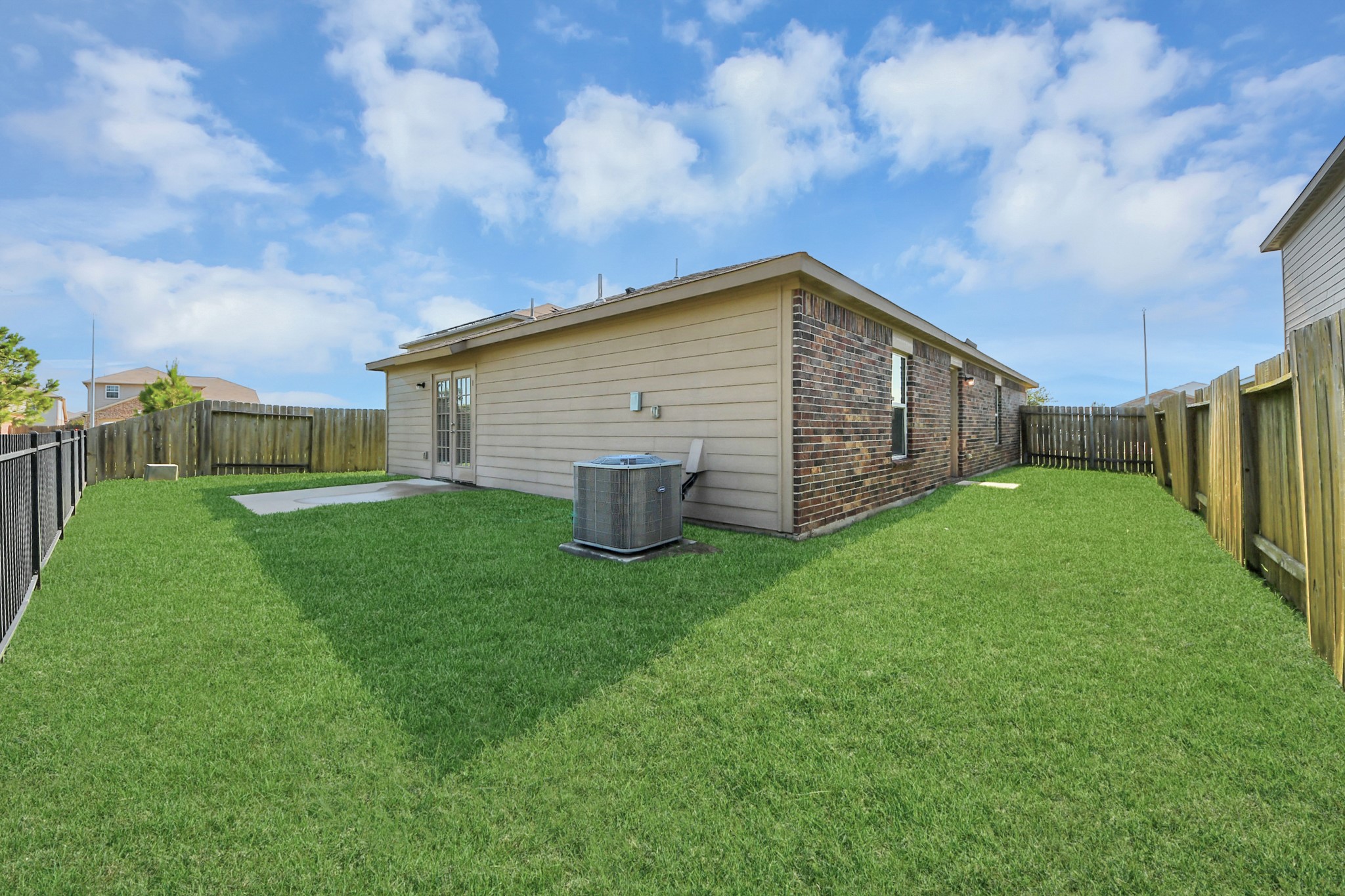 1062 Mule Ridge Drive Katy, TX 77493 - Photo 14 of 17