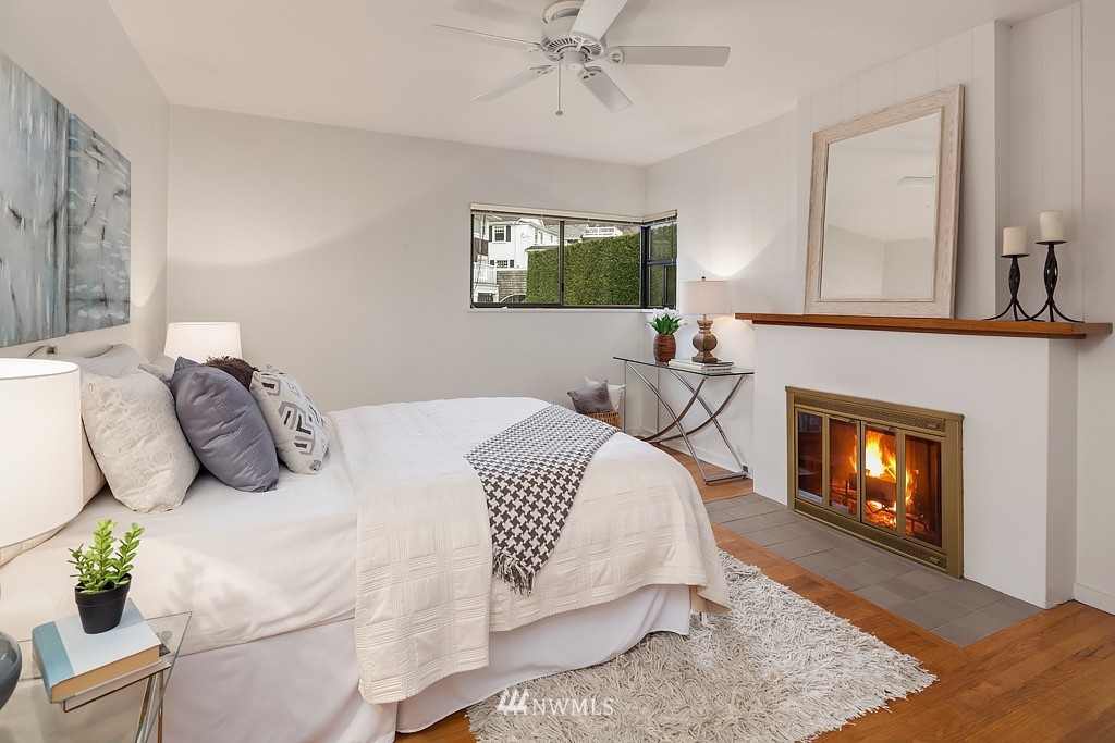 317 Highland Drive Seattle, WA 98109 - Photo 15 of 25