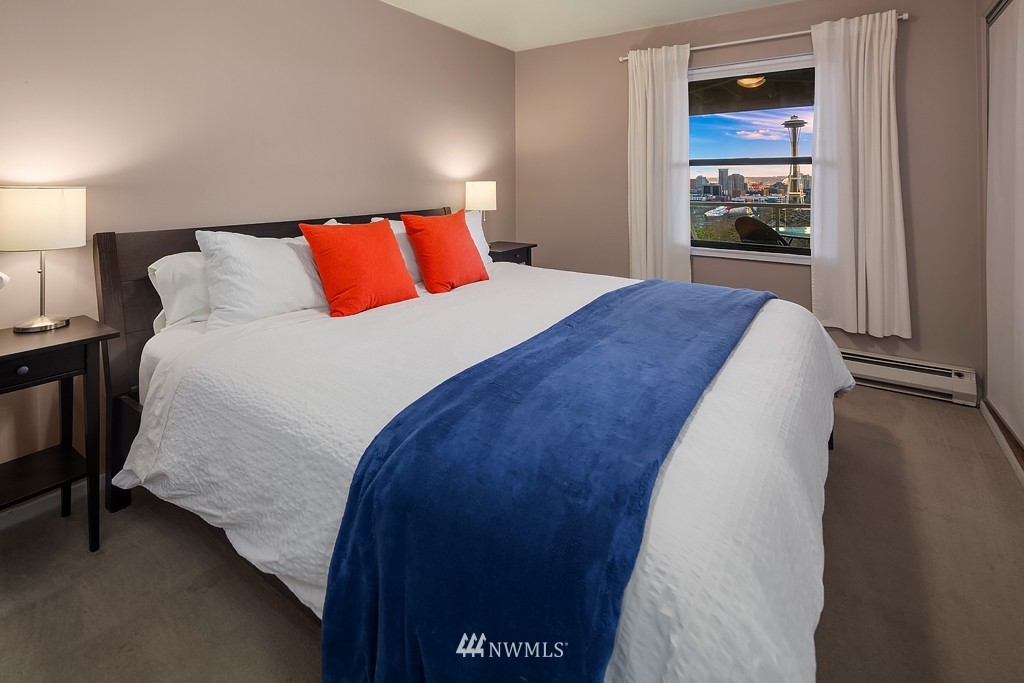 317 Highland Drive Seattle, WA 98109 - Photo 22 of 25