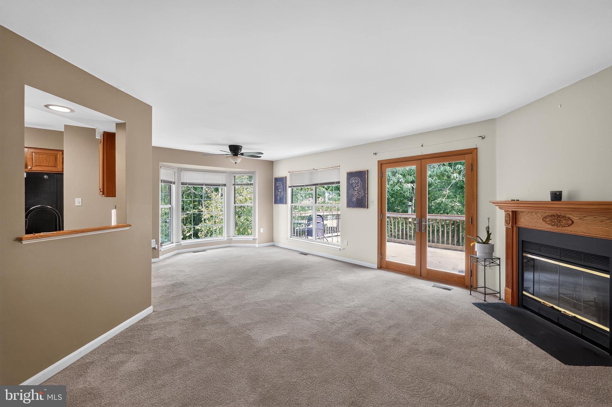 8625 Indian Springs Road Laurel, MD 20724 - Photo 3 of 16 Spacious living area with natural light.