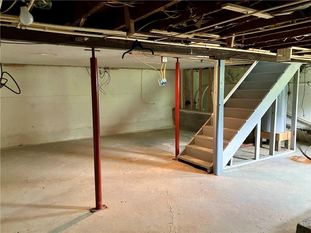 1511 Smith Township State Road Burgettstown, PA 15021 - Photo 15 of 24 Basement