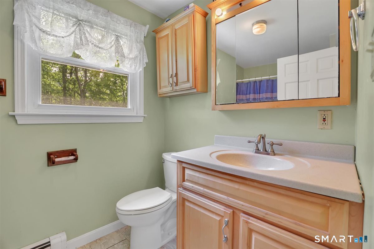 55 Burr Road Haddam, CT 06441 - Photo 17 of 28