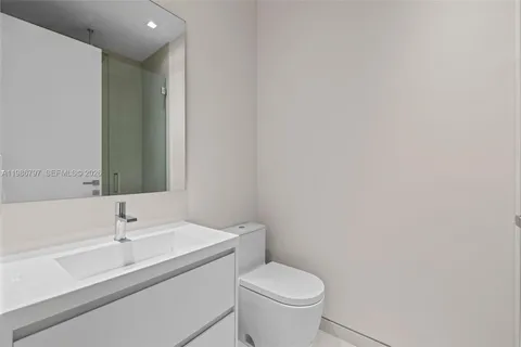 $6,350,000 | 4534 Sheridan Avenue, Miami Beach, FL 33140