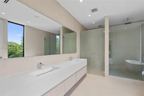 $6,350,000 | 4534 Sheridan Avenue, Miami Beach, FL 33140