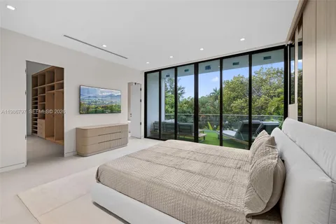 $6,350,000 | 4534 Sheridan Avenue, Miami Beach, FL 33140