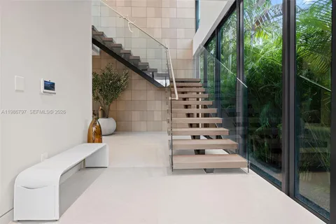 $6,350,000 | 4534 Sheridan Avenue, Miami Beach, FL 33140