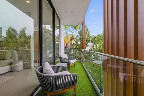 $6,350,000 | 4534 Sheridan Avenue, Miami Beach, FL 33140