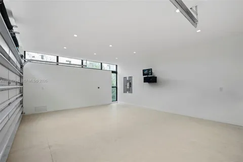 $6,350,000 | 4534 Sheridan Avenue, Miami Beach, FL 33140