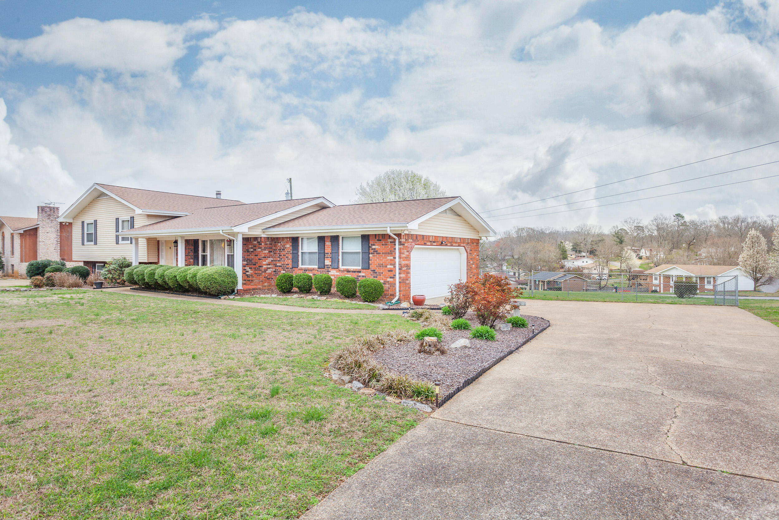 5816 Clark Road Harrison, TN 37341 - Photo 2 of 19 5816 Clark Road12