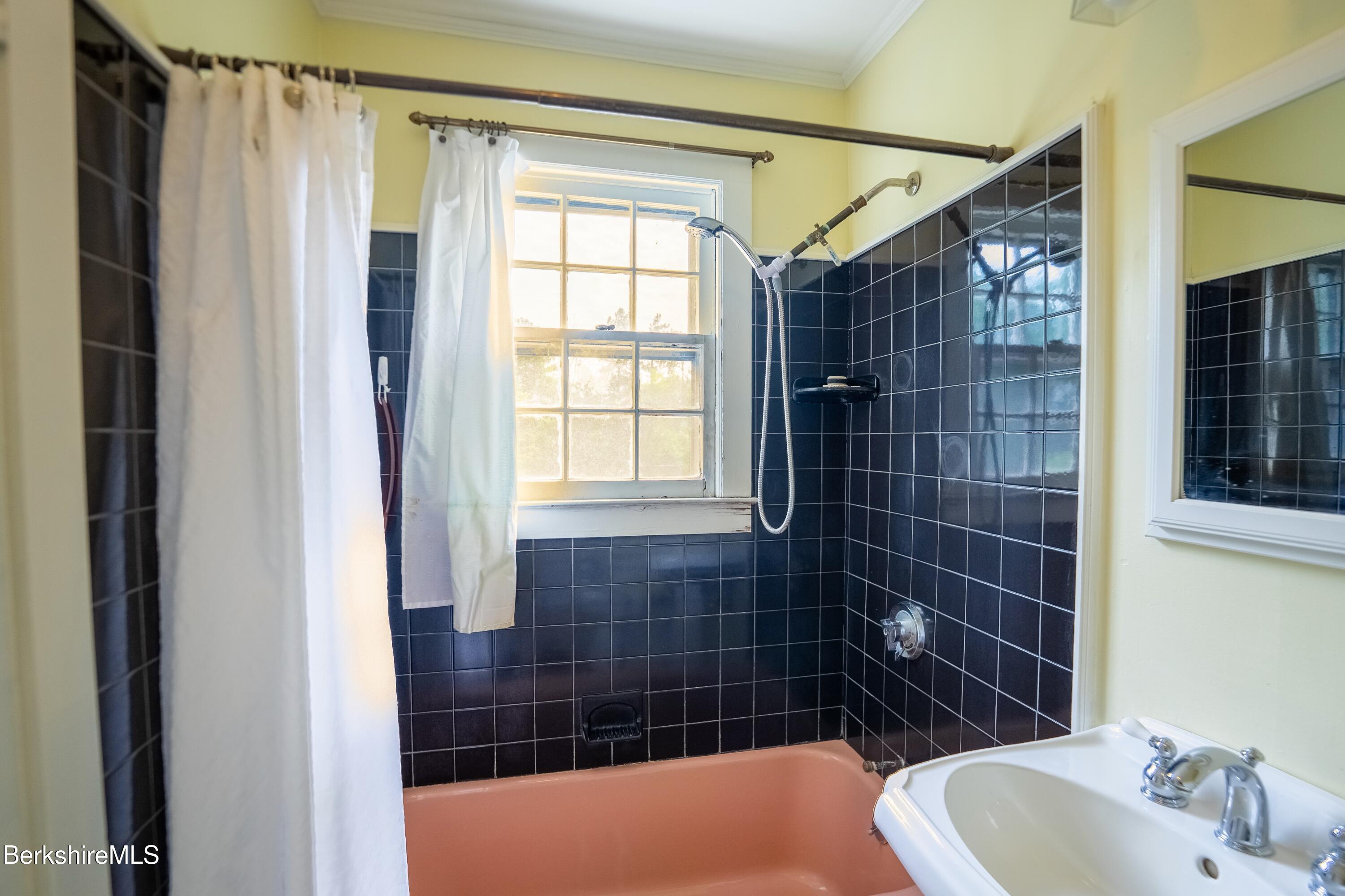 187 Ridge Road Worthington, MA 01098 - Photo 15 of 36 DSC08895-HDR
