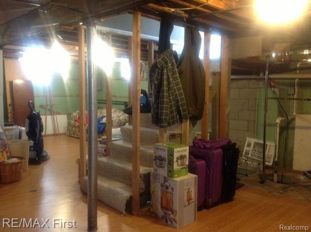 18290 21 Mile Road Macomb, MI 48044 - Photo 13 of 23 18290 21 Mile Rd 034.jpg