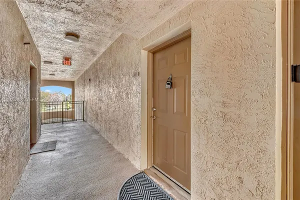 $2,650 | 151 Southwest 117th Avenue, Unit 9308, Pembroke Pines, FL 33025