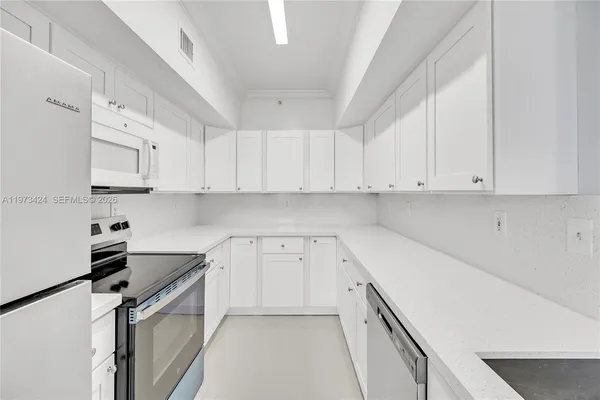 $2,650 | 151 Southwest 117th Avenue, Unit 9308, Pembroke Pines, FL 33025