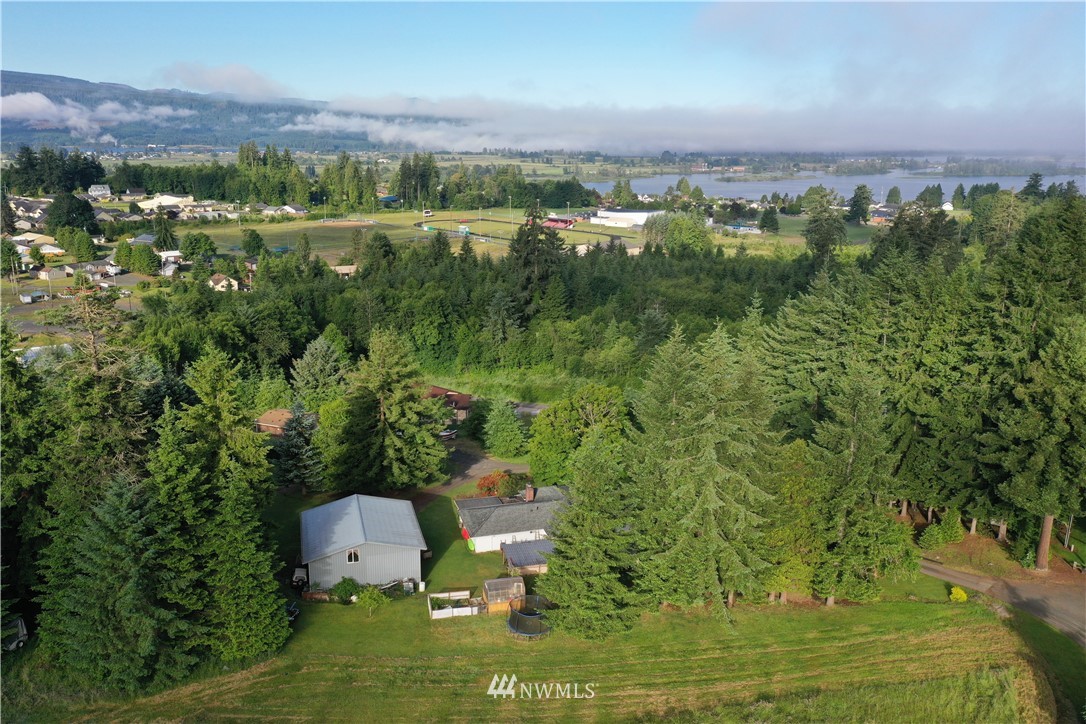 34 North Jacobson Road Cathlamet, WA 98612 - Photo 1 of 37 Gallery Image 1