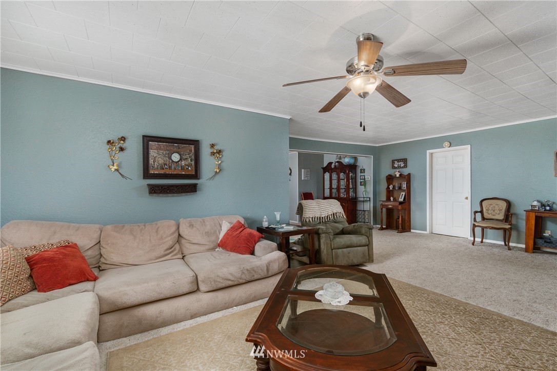 34 North Jacobson Road Cathlamet, WA 98612 - Photo 4 of 37 Gallery Image 4