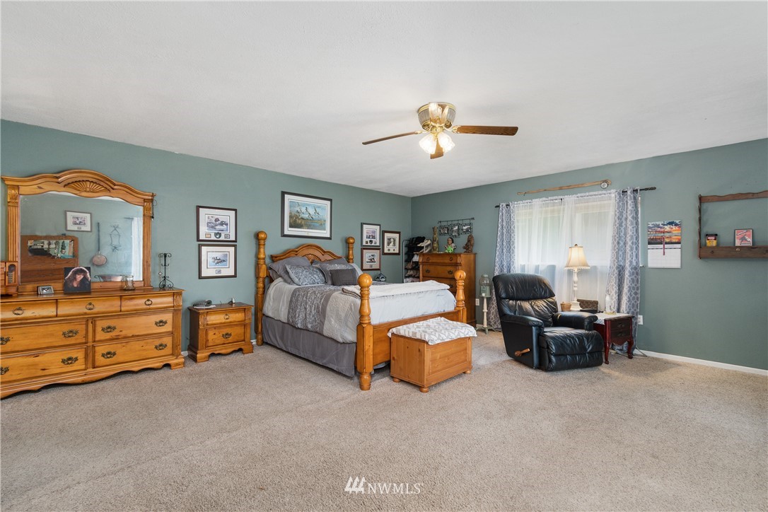 34 North Jacobson Road Cathlamet, WA 98612 - Photo 5 of 37 Gallery Image 5