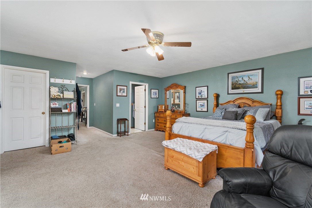 34 North Jacobson Road Cathlamet, WA 98612 - Photo 6 of 37 Gallery Image 6