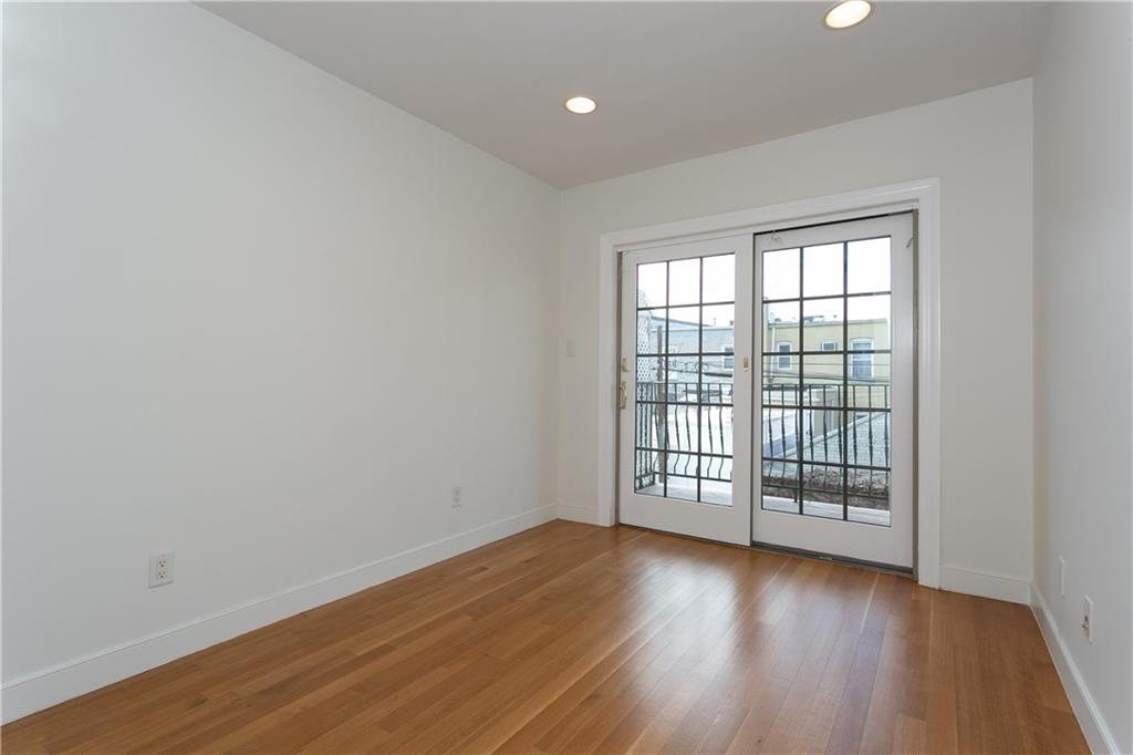 734 East 5th Street, Unit 3R Brooklyn, NY 11218 - Photo 16 of 19