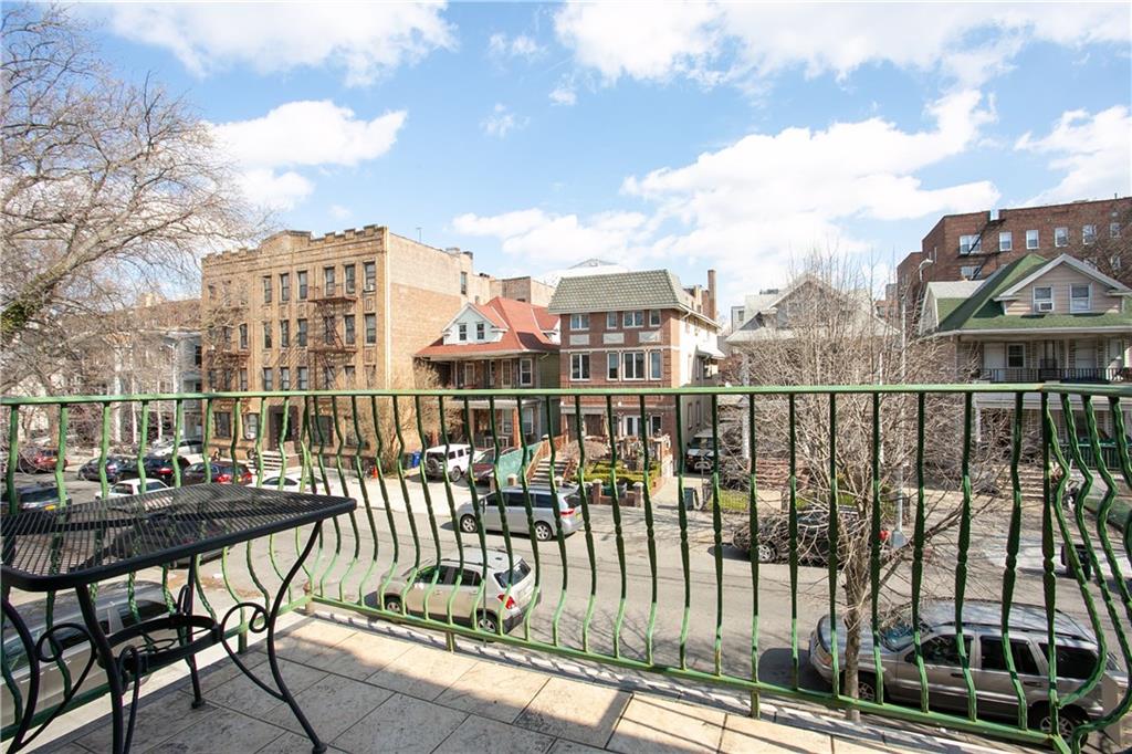 734 East 5th Street, Unit 3R Brooklyn, NY 11218 - Photo 19 of 19