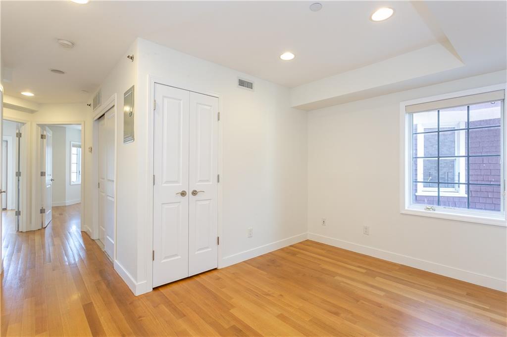 734 East 5th Street, Unit 3R Brooklyn, NY 11218 - Photo 10 of 19