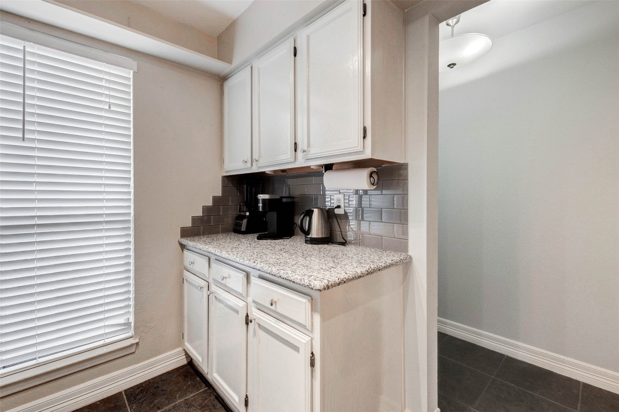 1212 Fairview Street, Unit A Houston, TX 77006 - Photo 2 of 25