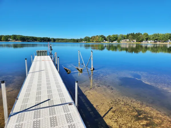 $339,900 | 2813 Mundy Avenue, White Cloud, MI 49349