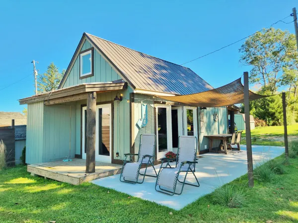 $339,900 | 2813 Mundy Avenue, White Cloud, MI 49349