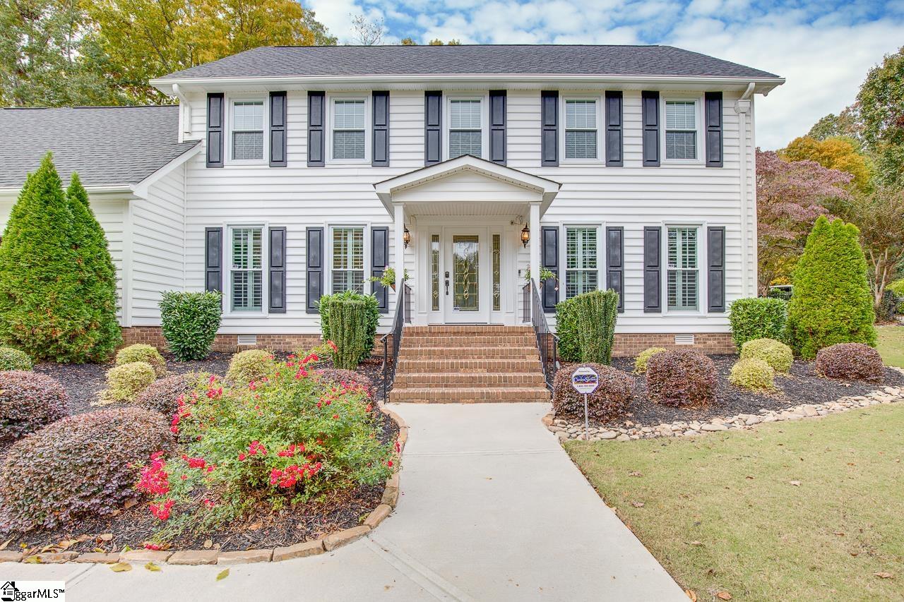 328 Wilmington Road Greenville, SC 29615 - Photo 2 of 36 Gallery Image 2