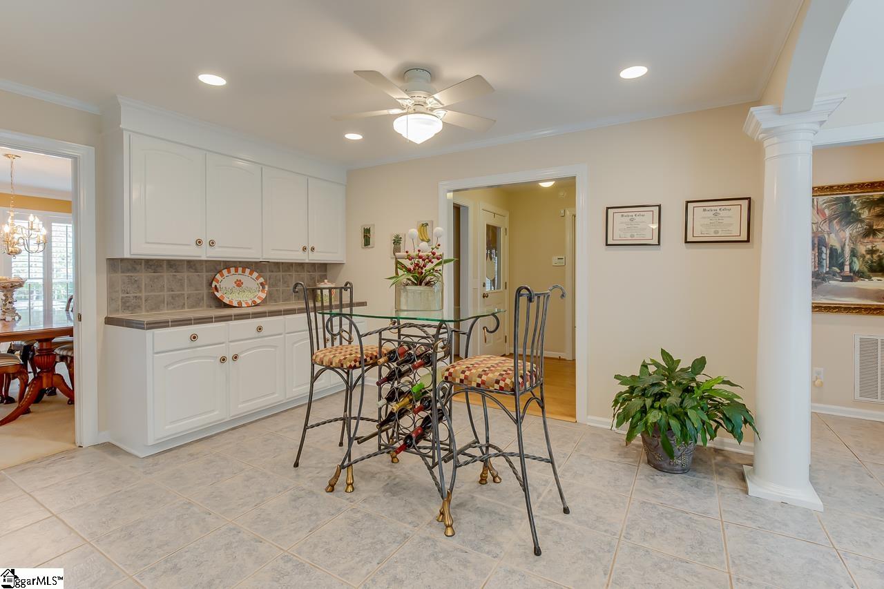 328 Wilmington Road Greenville, SC 29615 - Photo 12 of 36 Gallery Image 12