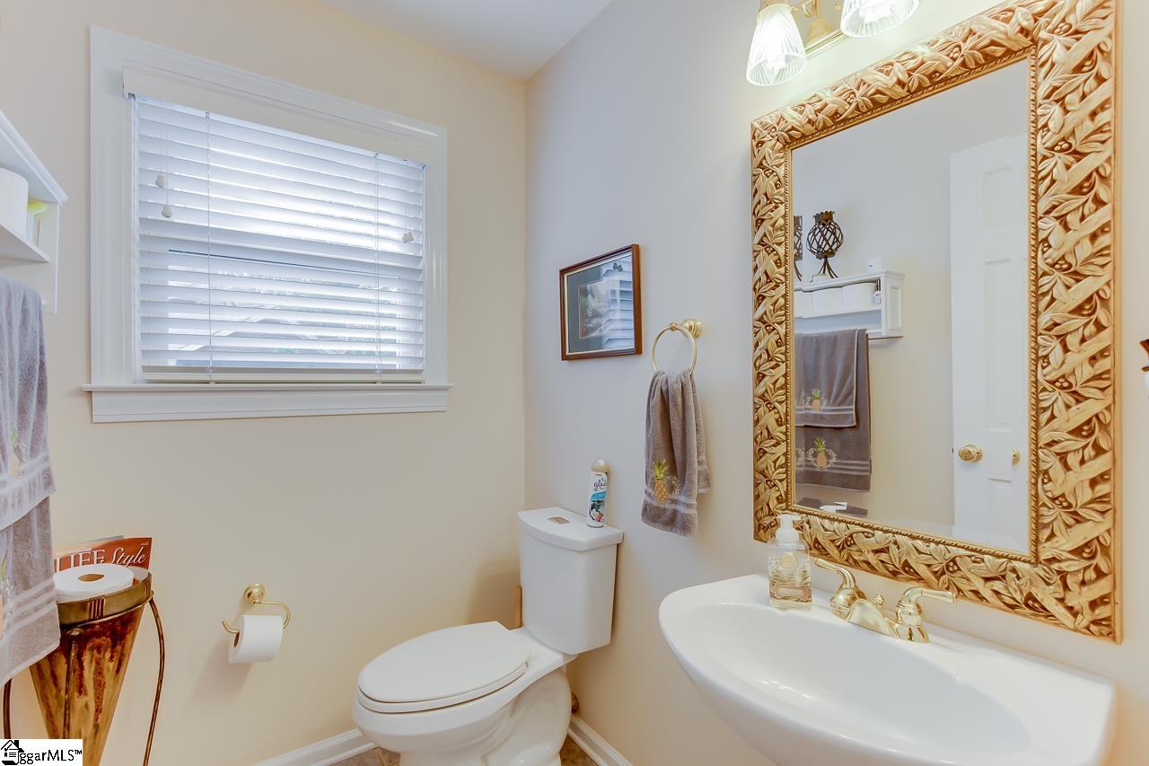328 Wilmington Road Greenville, SC 29615 - Photo 16 of 36 Gallery Image 16