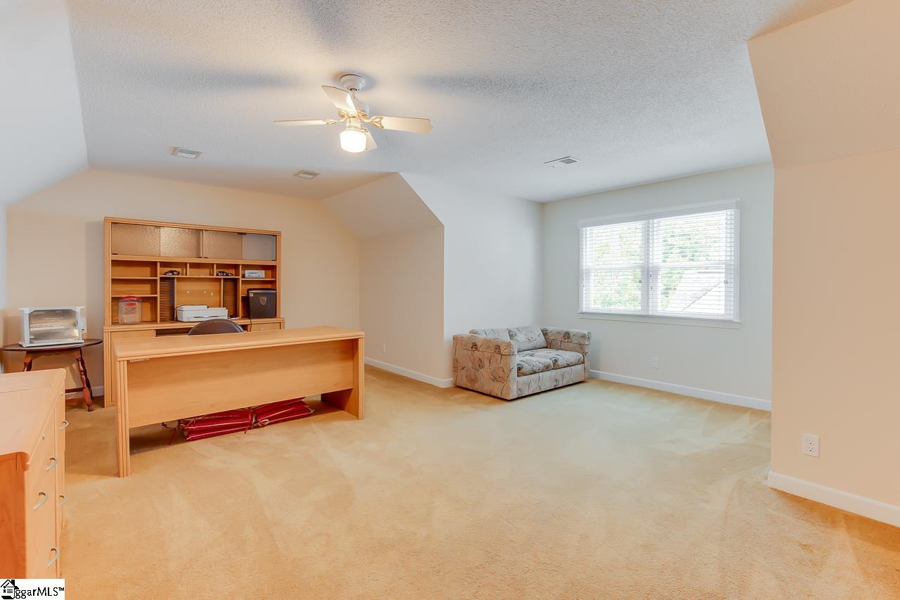 328 Wilmington Road Greenville, SC 29615 - Photo 24 of 36 Gallery Image 24
