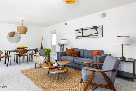 $649,000 | 972 East California Boulevard, Unit 201, Pasadena, CA 91106