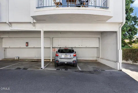 $679,000 | 972 East California Boulevard, Unit 201, Pasadena, CA 91106