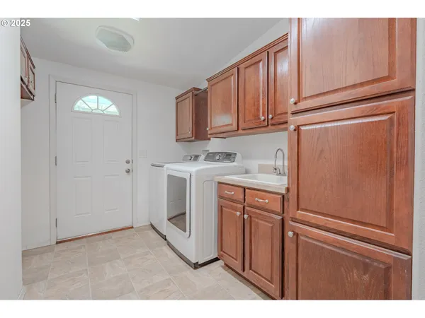 $544,000 | 271 Old Airport Road, Carson, WA 98610