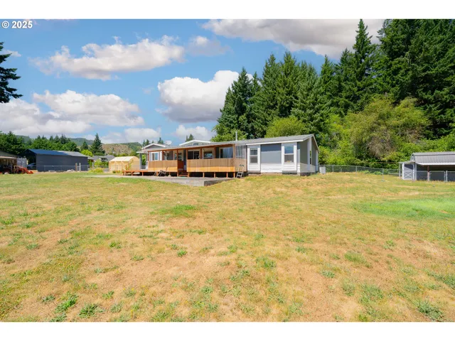 $550,000 | 271 Old Airport Road, Carson, WA 98610