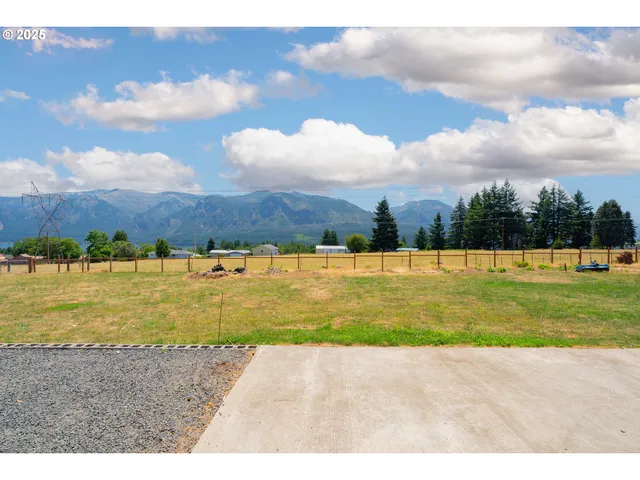 $550,000 | 271 Old Airport Road, Carson, WA 98610
