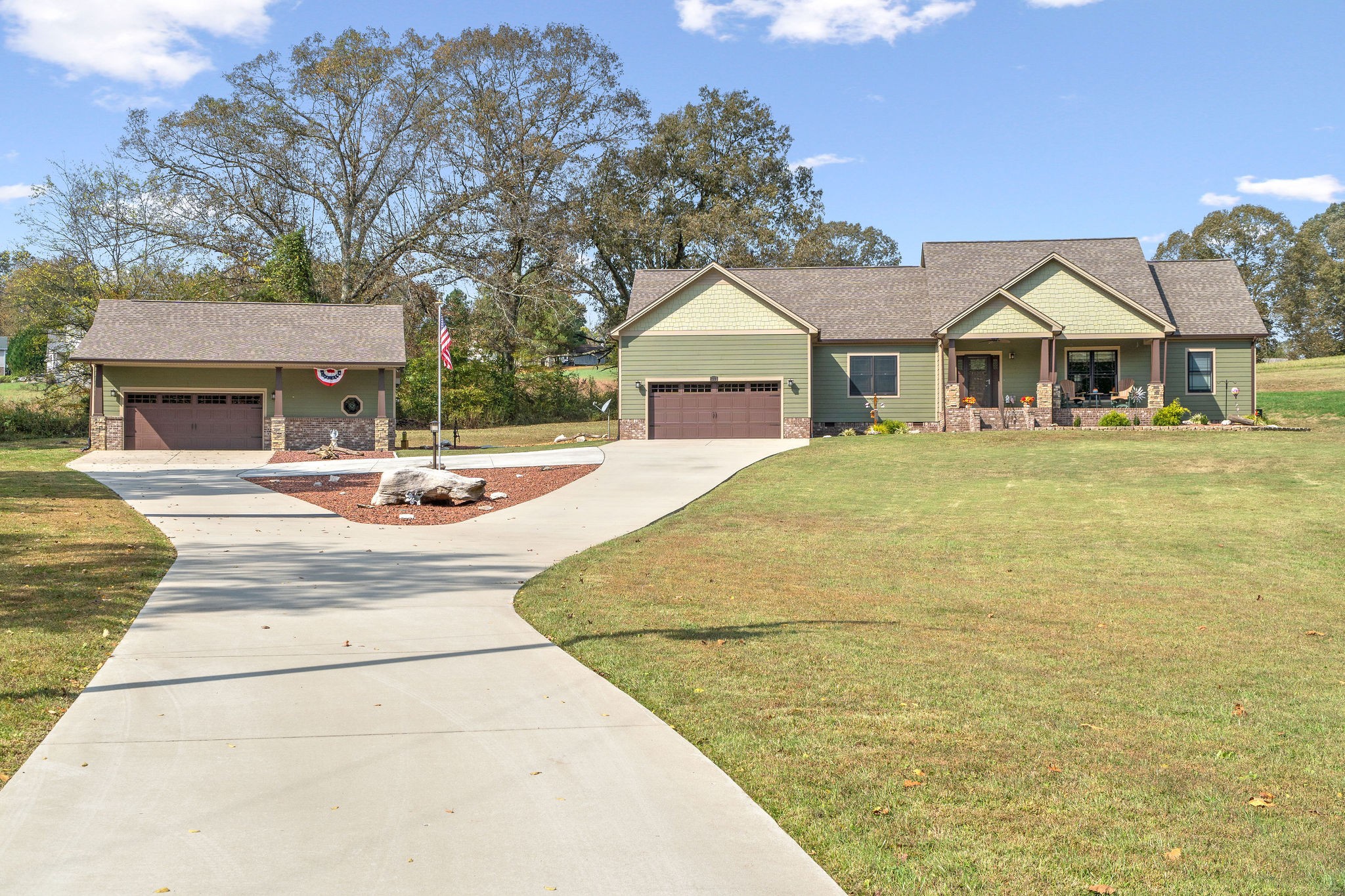 1771 Palmyra Road Palmyra, TN 37142 - Photo 1 of 50 Gallery Image 1