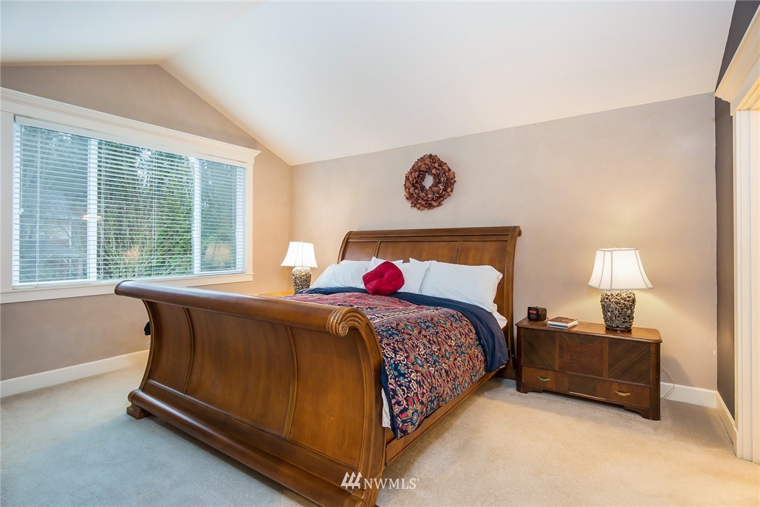 17124 Parkside Way Southeast Renton, WA 98058 - Photo 9 of 13